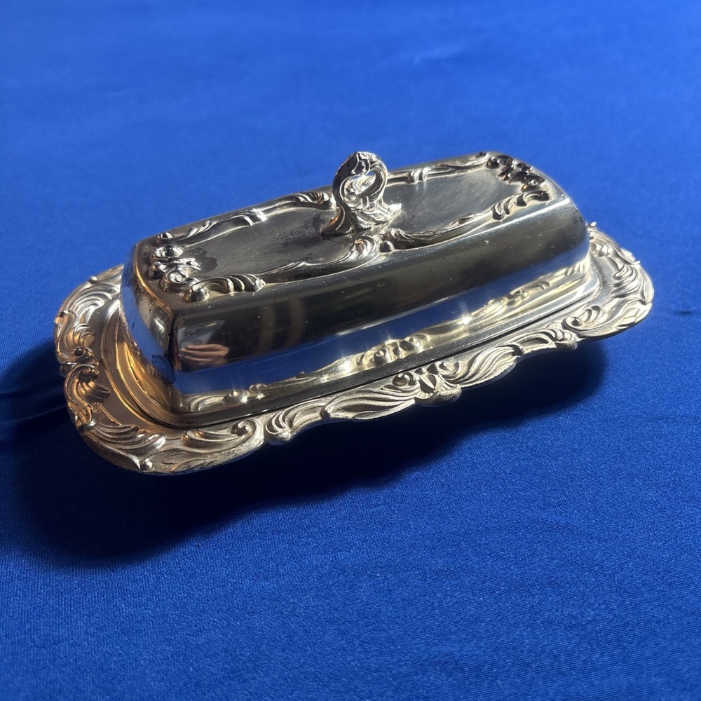 Silver Plate Ornate Butter Dish With Glass Insert Vintage